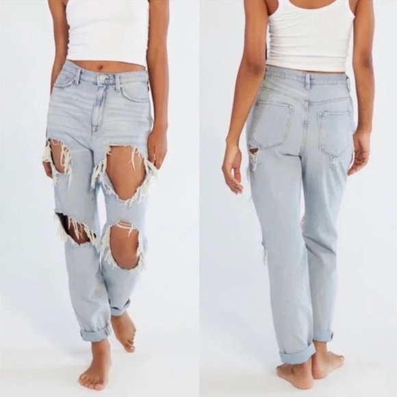 BDG High-Waisted Mom Jeans - Picture 2 of 12